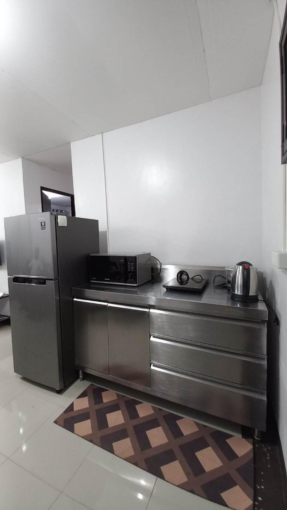 2 Bedroom House At Deca Homes Talomo Davao Stadt Exterior foto